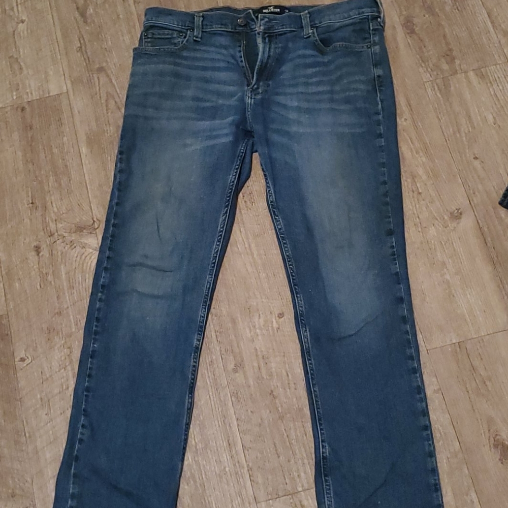 Mens Hollister jeans -All 3 for $75!!-